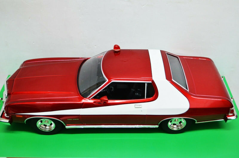 1:18 Starsky & Hutch 1976 Ford Gran Torino Red Chrome Edition Artisan Greenlight