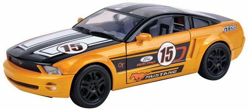 1:24 Scale Ford Mustang 15 GT Concept Racing Car 3+ Orange Diecast Motor Max