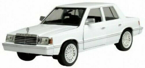 1:24 Scale 1982 Dodge Aries K in White "American Classics" by Motor Max