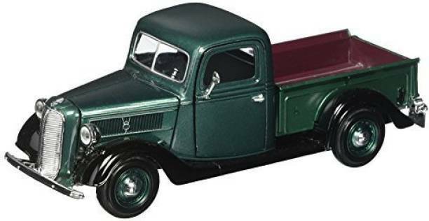 1:24 Scale 1937 Ford  Pickup Green "American Classics" Diecast Motor Max